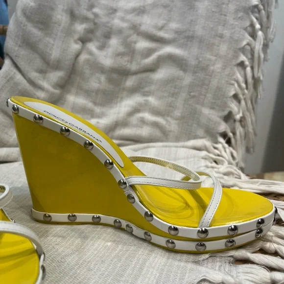 Dolce & Gabbana Studded Yellow Wedges - Picture 6 of 10